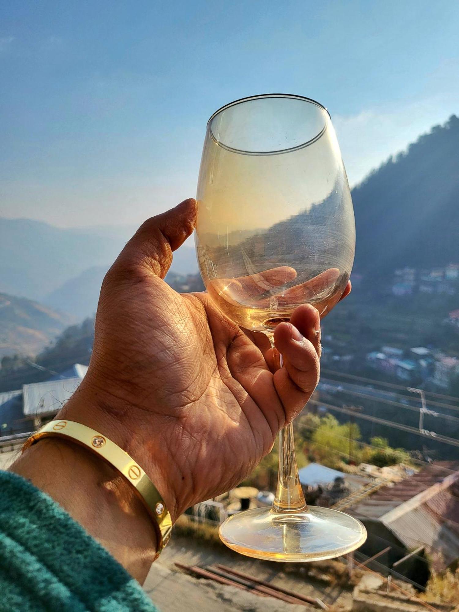 Bay Leaf By Live Inn Shimla Extérieur photo
